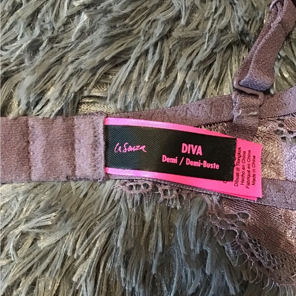 La Senza 32D Purple Diva Adjustable Multi-Way Bra. Never worn - Picture 5 of 6